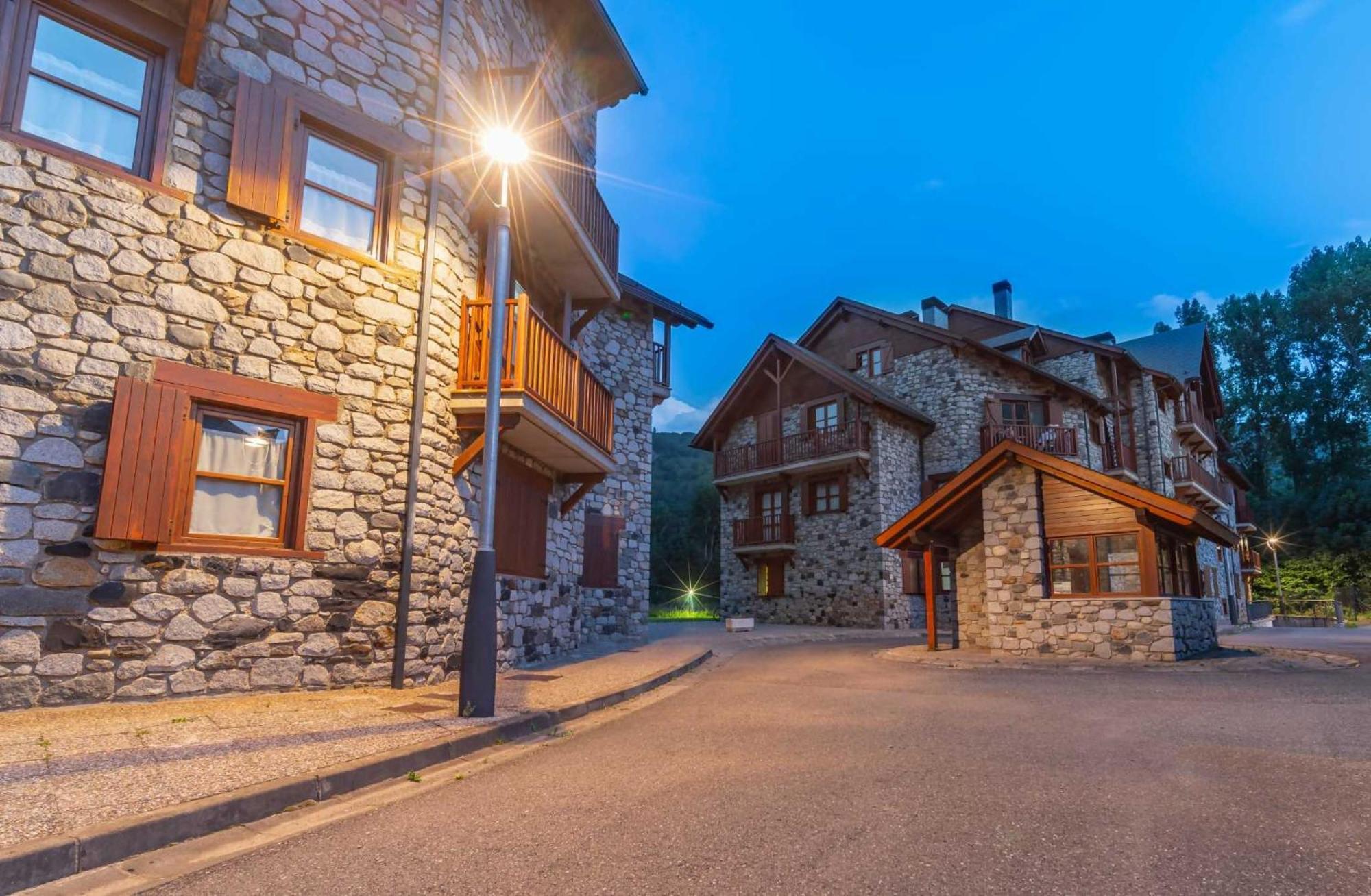 Loira Casa Sanchines Duplex De Lujo En Benasque Apartamento Exterior foto